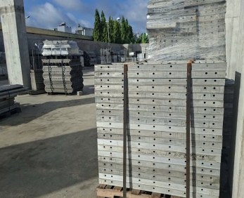 Thu Mua Nhôm Đà Phế Liệu Giá Cao Tại TP.HCM - Uy Tín, Tận Nơi 24/7