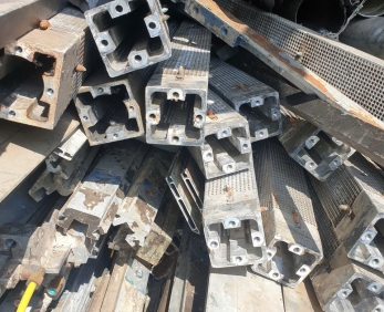 Thu Mua Nhôm Phế Liệu Miền Bắc Giá Cao - Thu Mua Tận Nơi