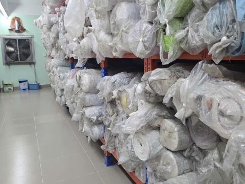Thu Mua Vải Tồn Kho Giá Cao Toàn Quốc – Uy Tín, Thu Mua Tận Nơi