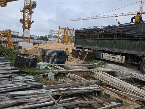 Thu Mua Sắt Phế Liệu Công Trình Giá Cao Toàn Quốc, Thu Mua Tận Nơi