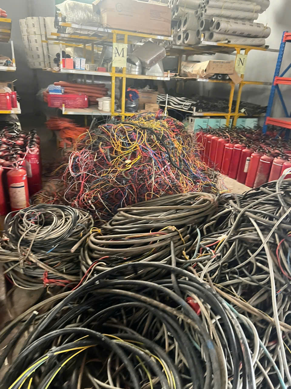 vận chuyển về kho bãi