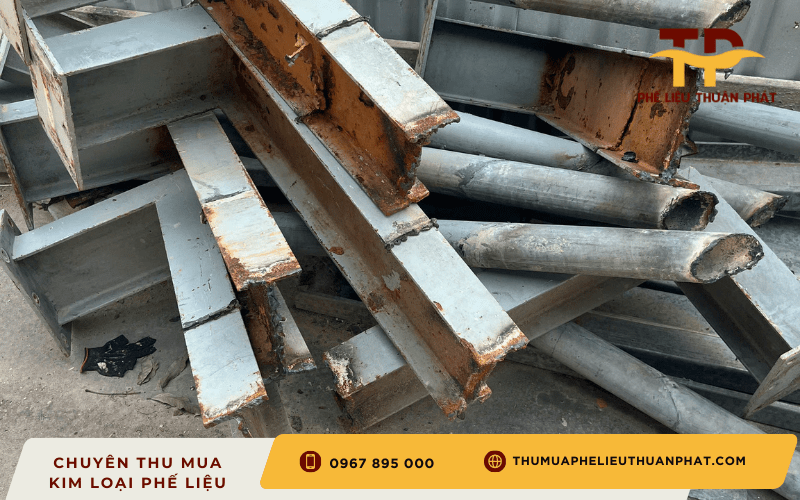 thu mua kim loại phế liệu